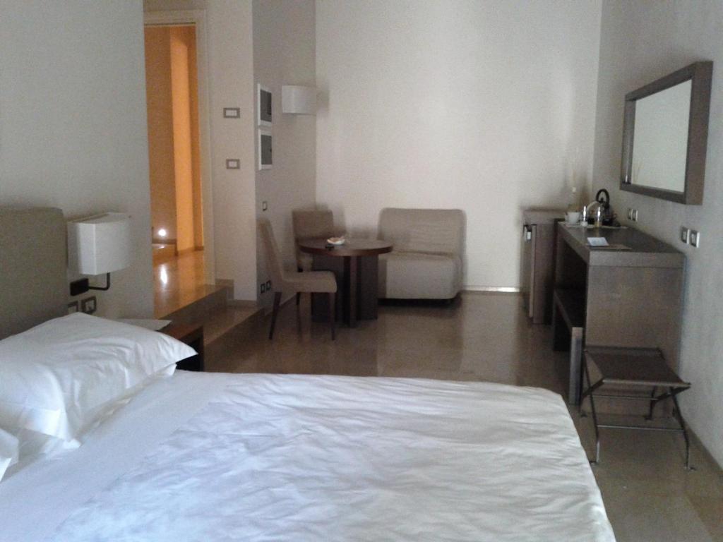 Mare Resort Trani Pokoj fotografie